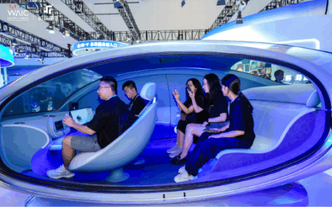 千里科技联手阶跃星辰、吉利发布下一代智能座舱Agent OS
