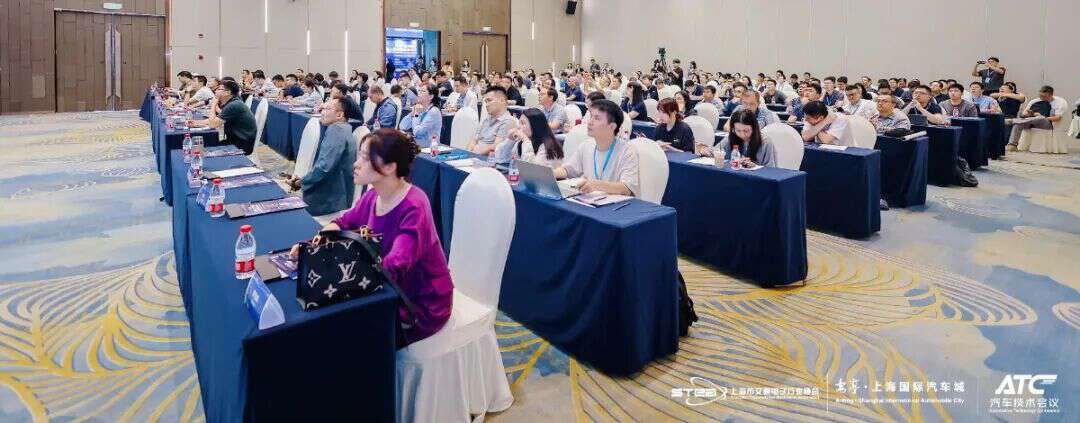2025人形机器人具身智能生态发展高峰论坛圆满结束