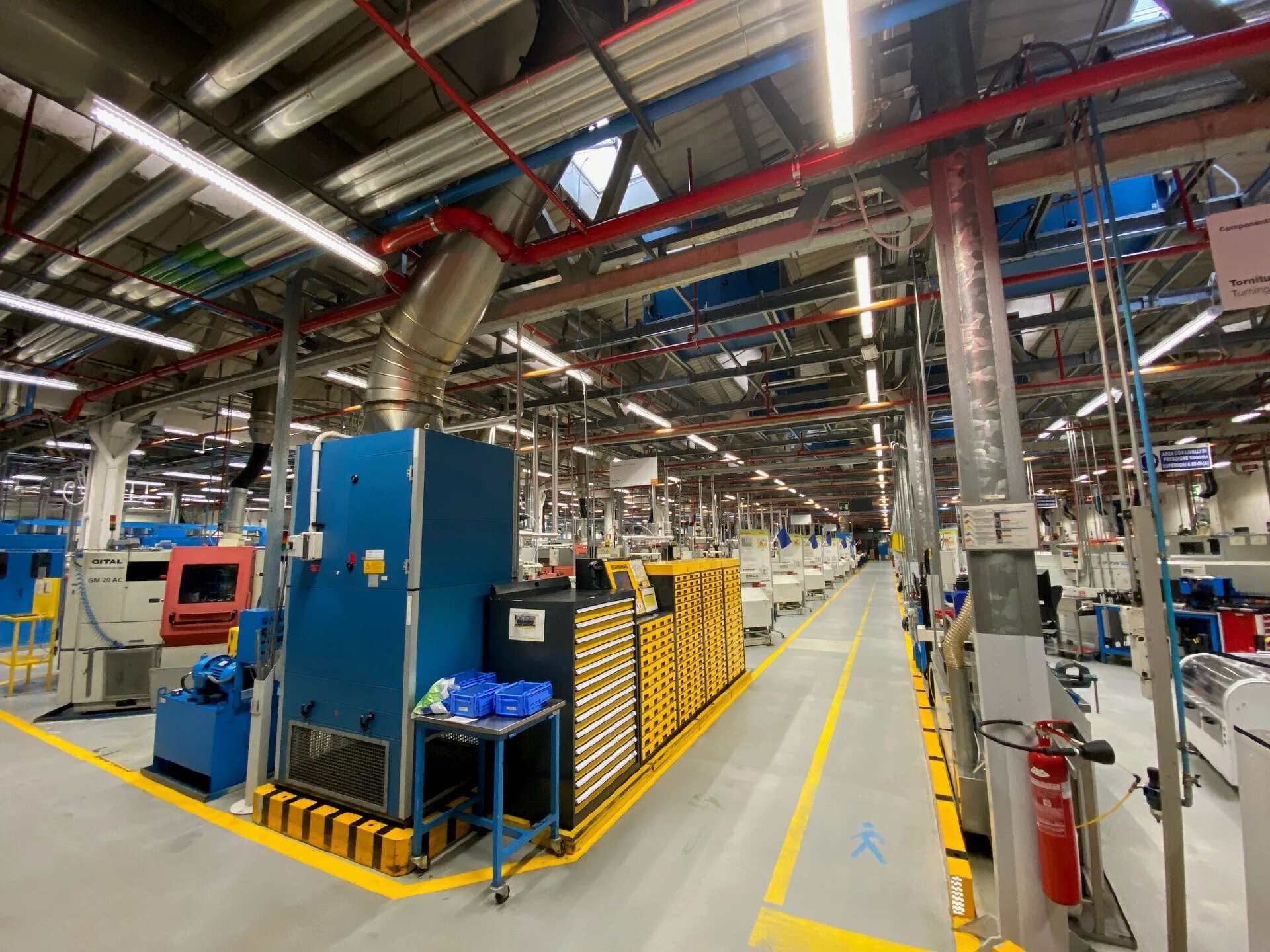 杜马雷集团 -- 驭变前行，以全域技术路径驱动可持续出行未来